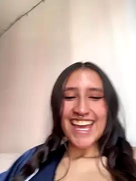 francesca_hotcute from StripChat is Freechat