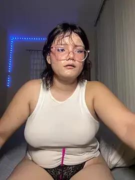 franniemiller from StripChat is Freechat