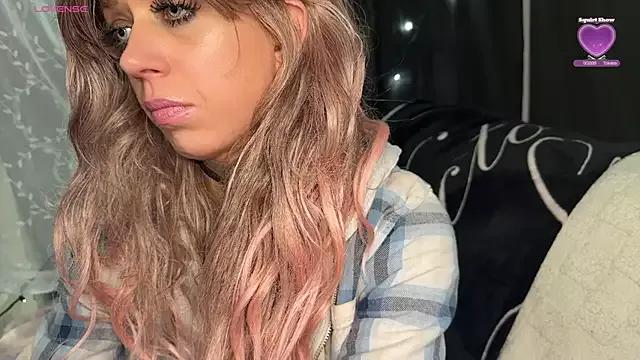 Photos of fuckingTITSmagee from StripChat is Freechat