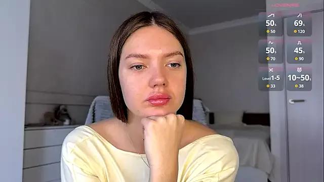 Explore our live girls sluts from our Custom and Multi clubs and checkout exclusive access to highly interactive content, such as shape, hair, titties, pussy type and many more.