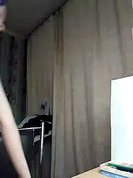 Fuzzy_Unicorn from StripChat