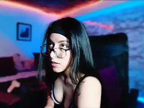 Explore our live girls sluts from our Custom and Multi clubs and checkout exclusive access to highly interactive content, such as shape, hair, titties, pussy type and many more.