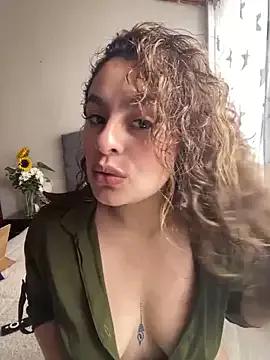 Explore our live girls sluts from our Custom and Multi clubs and checkout exclusive access to highly interactive content, such as shape, hair, titties, pussy type and many more.