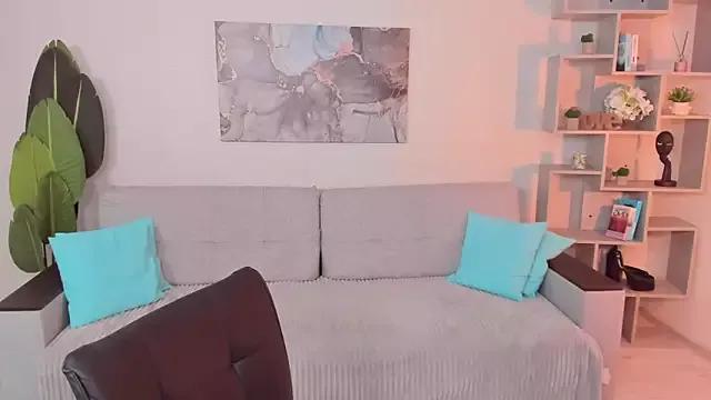 GabriellaMays webcams show profile image 