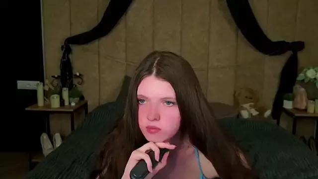 Gaby_Essen from StripChat is Freechat