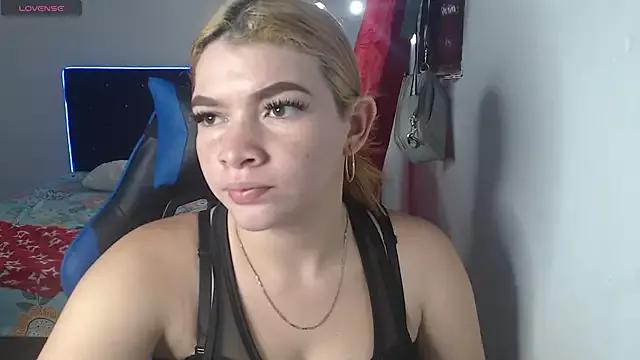 Gaby_ShyGirl from StripChat is Freechat