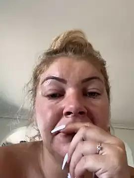 GabyHofstede from StripChat is Freechat