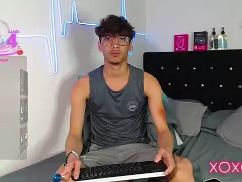 Gael_Jones from StripChat is Freechat