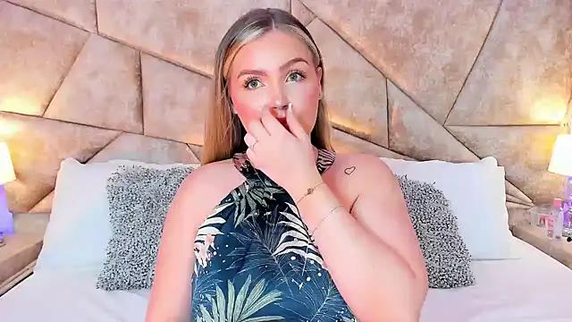 GaiaBaker from StripChat