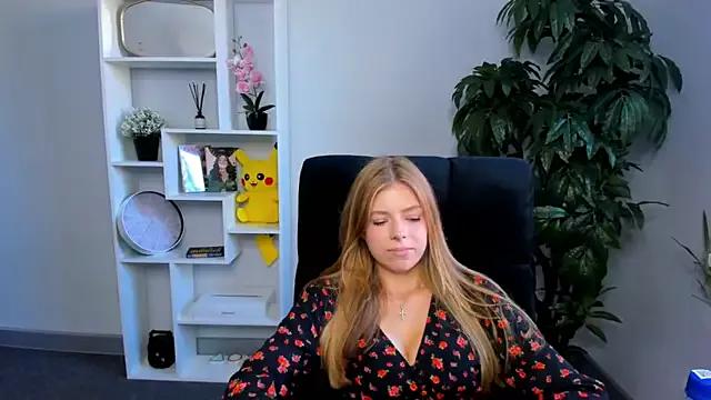 GailGibson from StripChat is Freechat