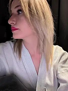 GangBangKitty from StripChat