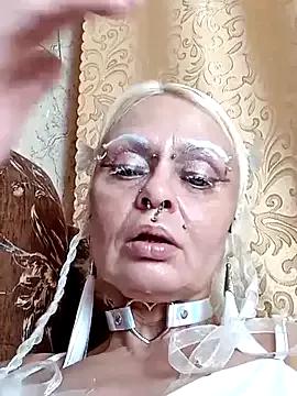 Gardener_of_Illusions from StripChat is Freechat