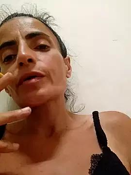 Gecenin_Kralicesi from StripChat