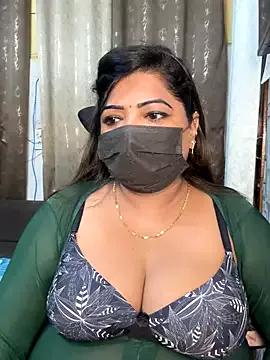 GEET-LOVE from StripChat