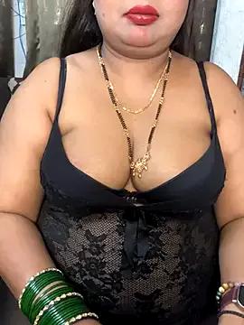 GEET-LOVE from StripChat