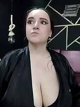 Explore our live girls sluts from our Custom and Multi clubs and checkout exclusive access to highly interactive content, such as shape, hair, titties, pussy type and many more.