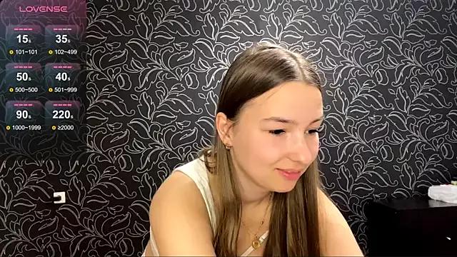 Explore our live girls sluts from our Custom and Multi clubs and checkout exclusive access to highly interactive content, such as shape, hair, titties, pussy type and many more.