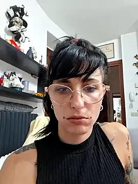 Gemmaviola from StripChat