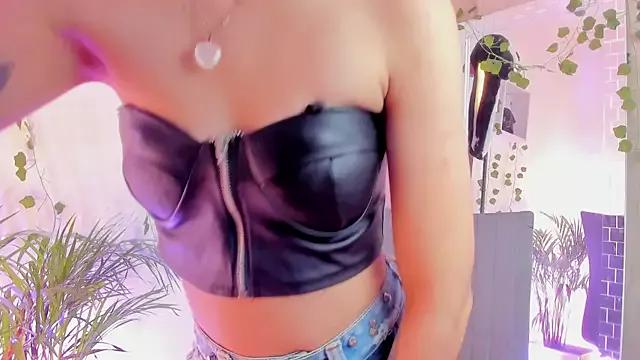 Genesiissss from StripChat