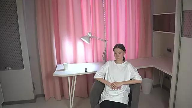 GenesisKardos from StripChat