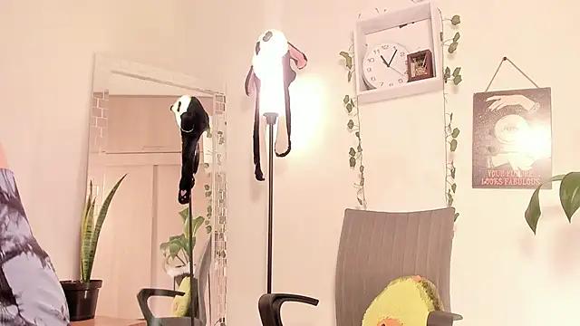 GenesisWhite from StripChat