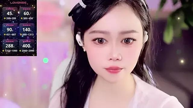 GenevieveRosalie from StripChat