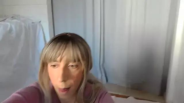 GetHornyHorny webcams show profile image 