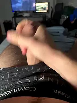 Ggowlad01 from StripChat