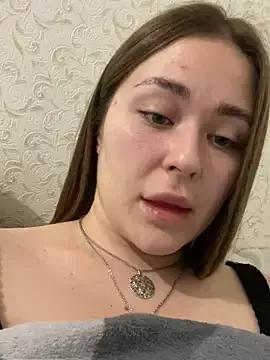 gi_grahams from StripChat