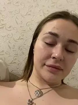 gi_grahams from StripChat