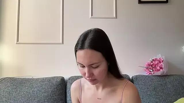GIGI_BENNET from StripChat