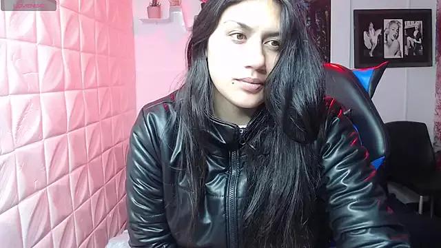 gigi_gilt_ from StripChat