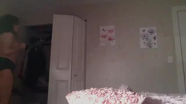 gigifox220 from StripChat