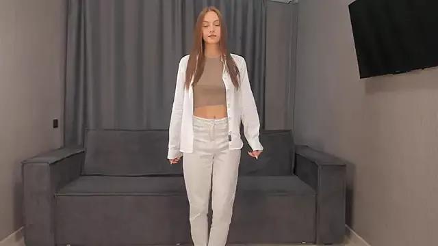 GildedKitten from StripChat is Freechat