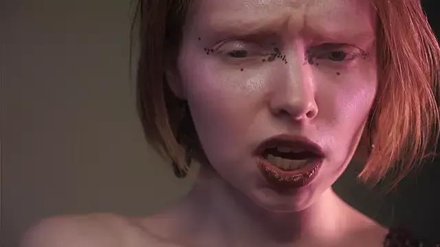 ginger_hugs from StripChat