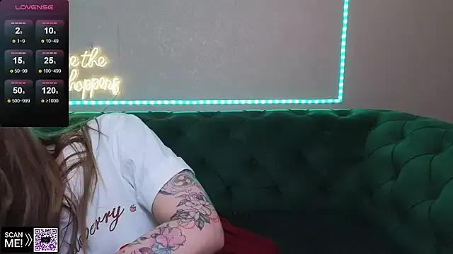 Ginger_Pie from StripChat
