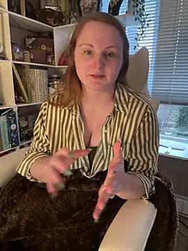 GingerSnap33 from StripChat