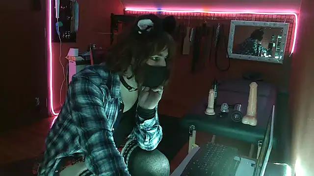 Ginny-the-bdsm-nympho from StripChat