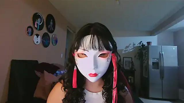 GinnyDelice from StripChat