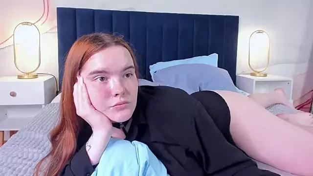 GinnyMarion from StripChat