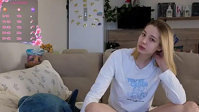 Explore our live girls sluts from our Custom and Multi clubs and checkout exclusive access to highly interactive content, such as shape, hair, titties, pussy type and many more.