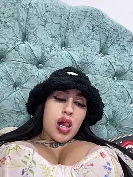 Girl_milk7 from StripChat is Freechat