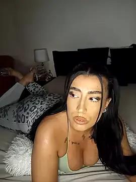 Giselle-Reine webcams show profile image 