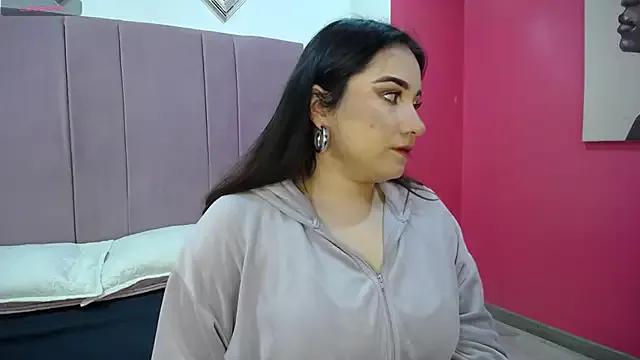 Gissell_Lorena from StripChat