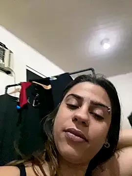 GiuliaFantiny from StripChat is Freechat