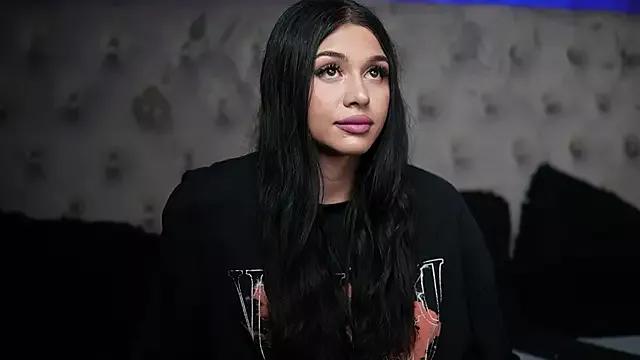 GiuliaSya webcams show profile image 