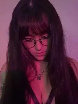 Gloomydoll from StripChat
