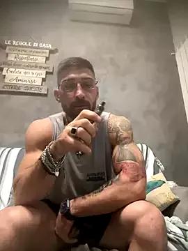 Photos of GmGit from StripChat is Freechat