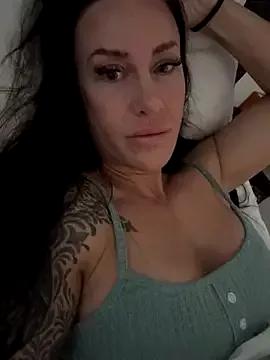 goddess-harper from StripChat is Freechat