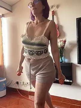 Explore our live girls sluts from our Custom and Multi clubs and checkout exclusive access to highly interactive content, such as shape, hair, titties, pussy type and many more.